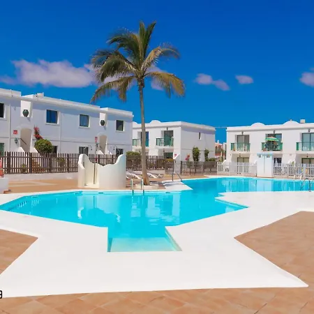 Seascape Pool View & Wifi By Irent Fuerteventura Appartamento Corralejo